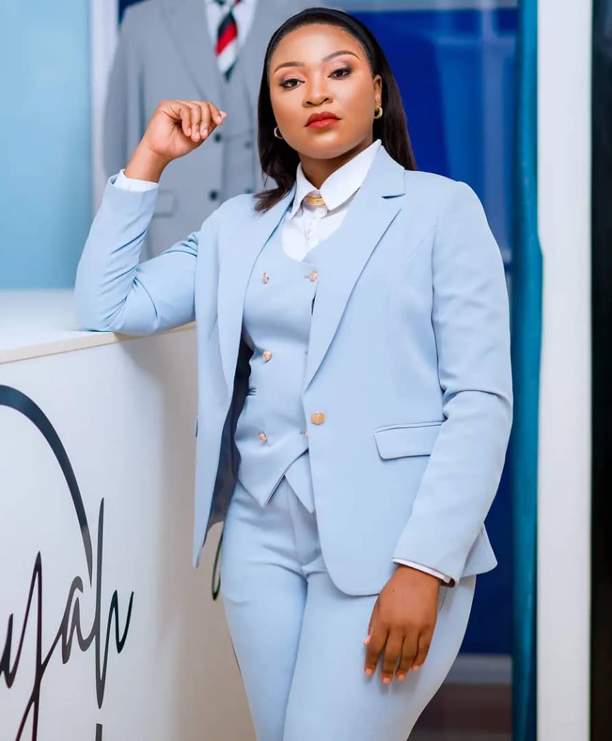 Women's Suits